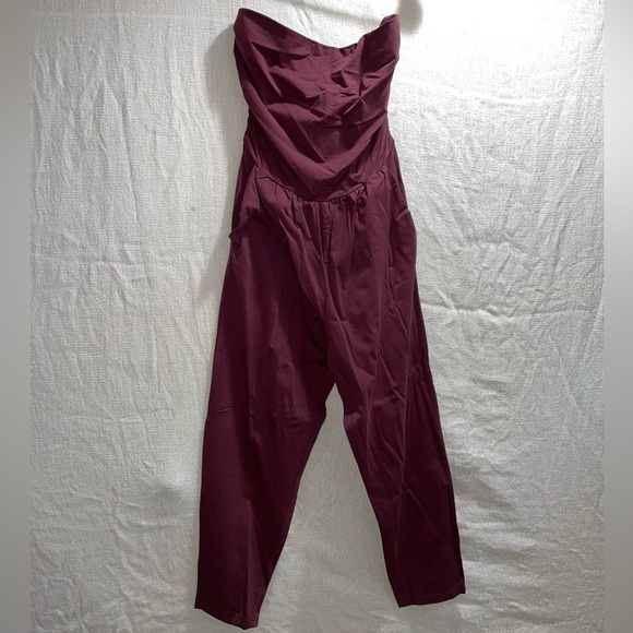 Strapless Jumpsuit - Picture 6 of 10